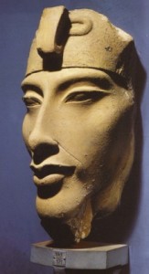 akhenaton2